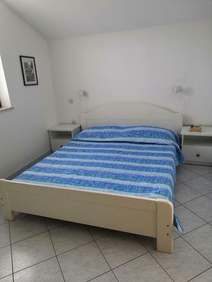 Laura And Nevio Apartments And Rooms 크레스 외부 사진